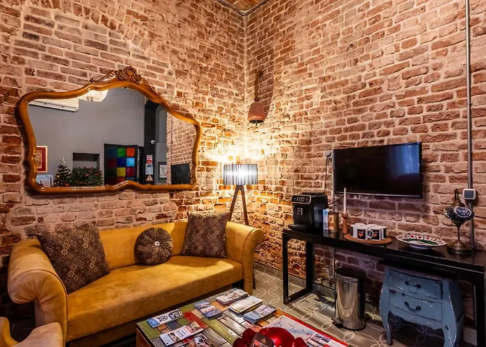 Selvese Suites, Serviced Living In Galata