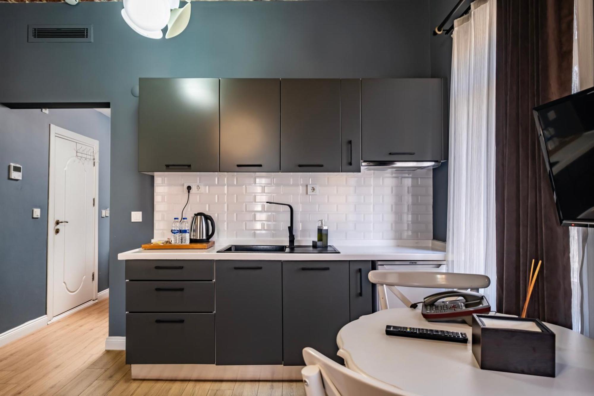Selvese Suites, Serviced Living In Galata מלון